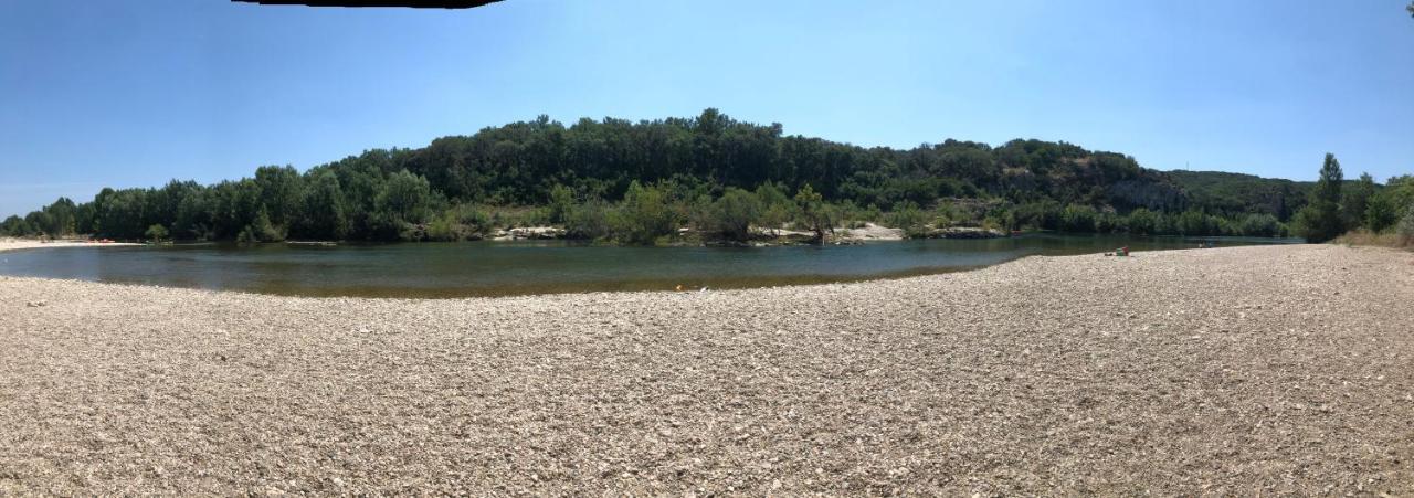 Studio Havre De Paix Au Pont Du Gard Piscine Et Jacuzzi Chez Valerie Payre Vers Pont du Gard Exterior foto