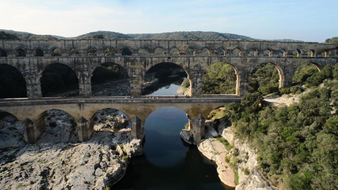 Studio Havre De Paix Au Pont Du Gard Piscine Et Jacuzzi Chez Valerie Payre Vers Pont du Gard Exterior foto